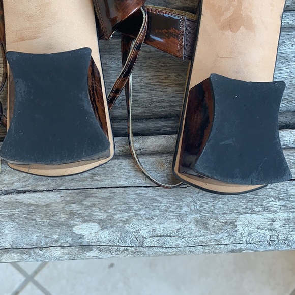 Stuart Weitzman Sandals - Picture 9 of 17